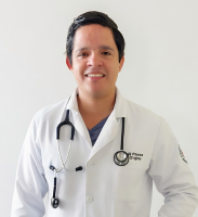 DR. NEIL PIÑERES