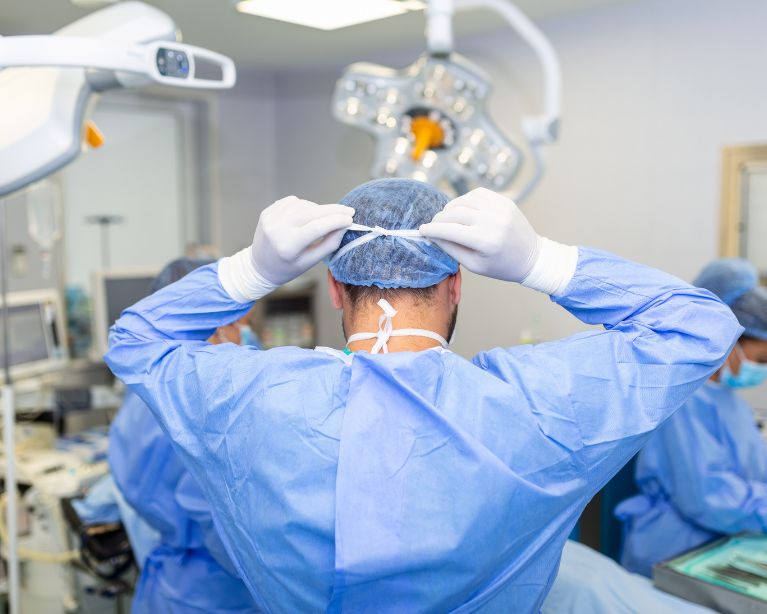 CIRUGIA ORAL Y MAXILOFACIAL